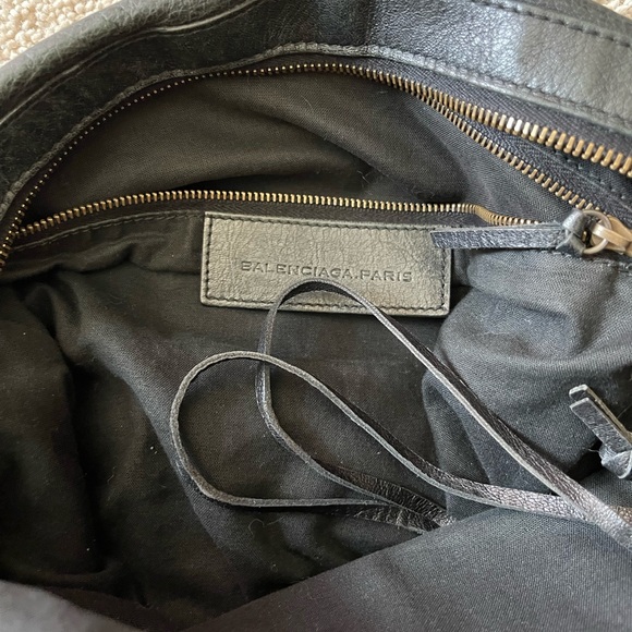 Balenciaga Hobo - Excellent Condition - Picture 7 of 9